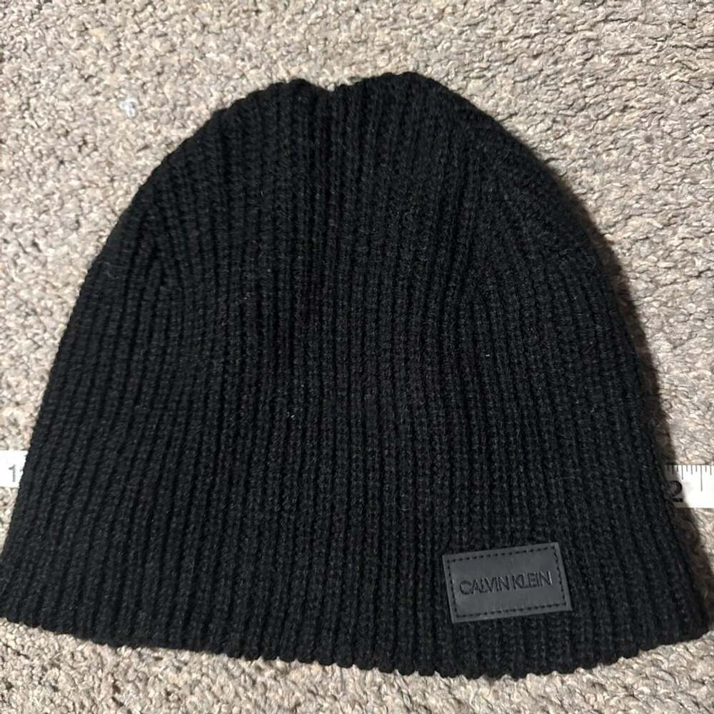 Calvin Klein Black Ribbed Knit Beanie